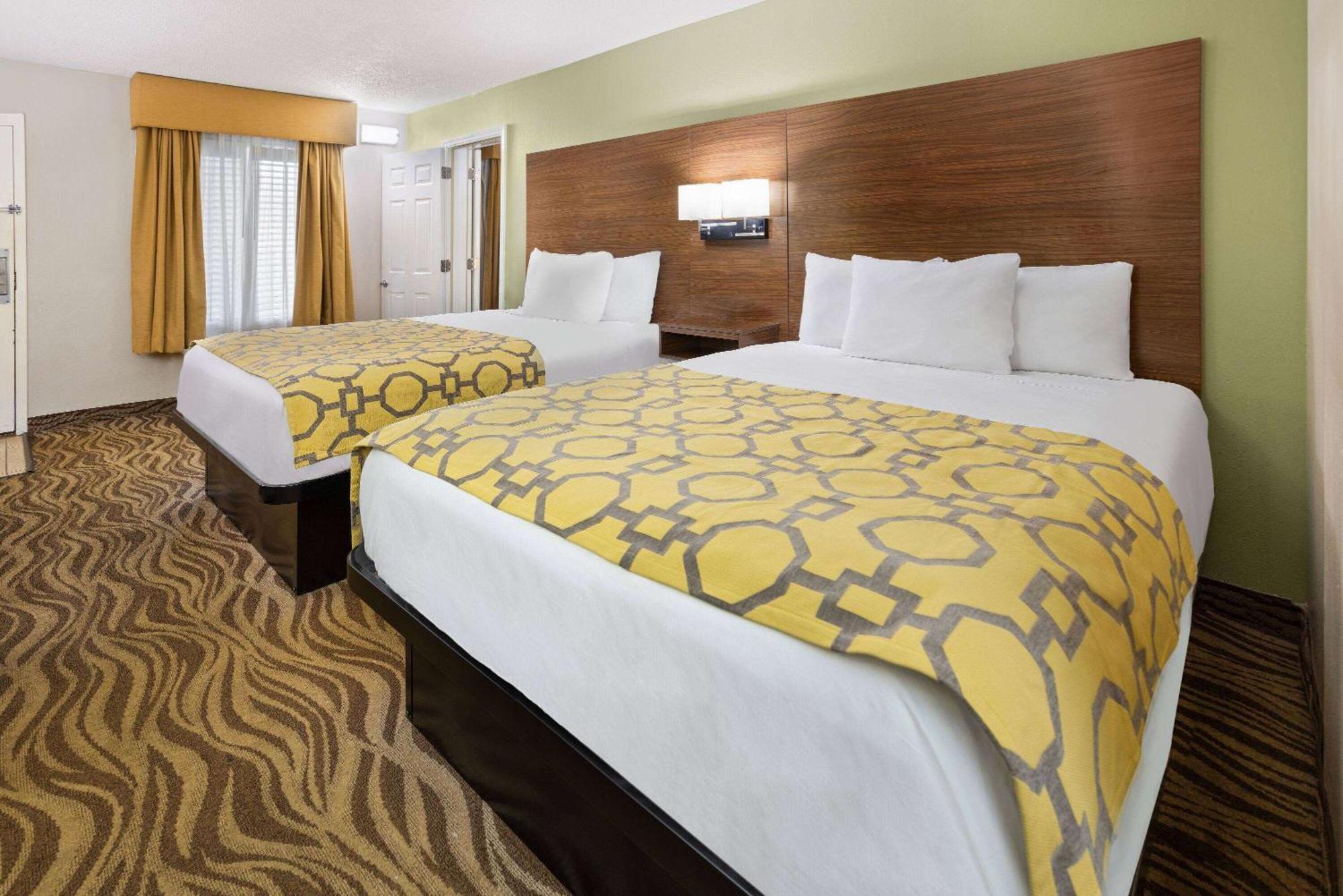 Hotel Baymont By Wyndham Griffin Exterior foto
