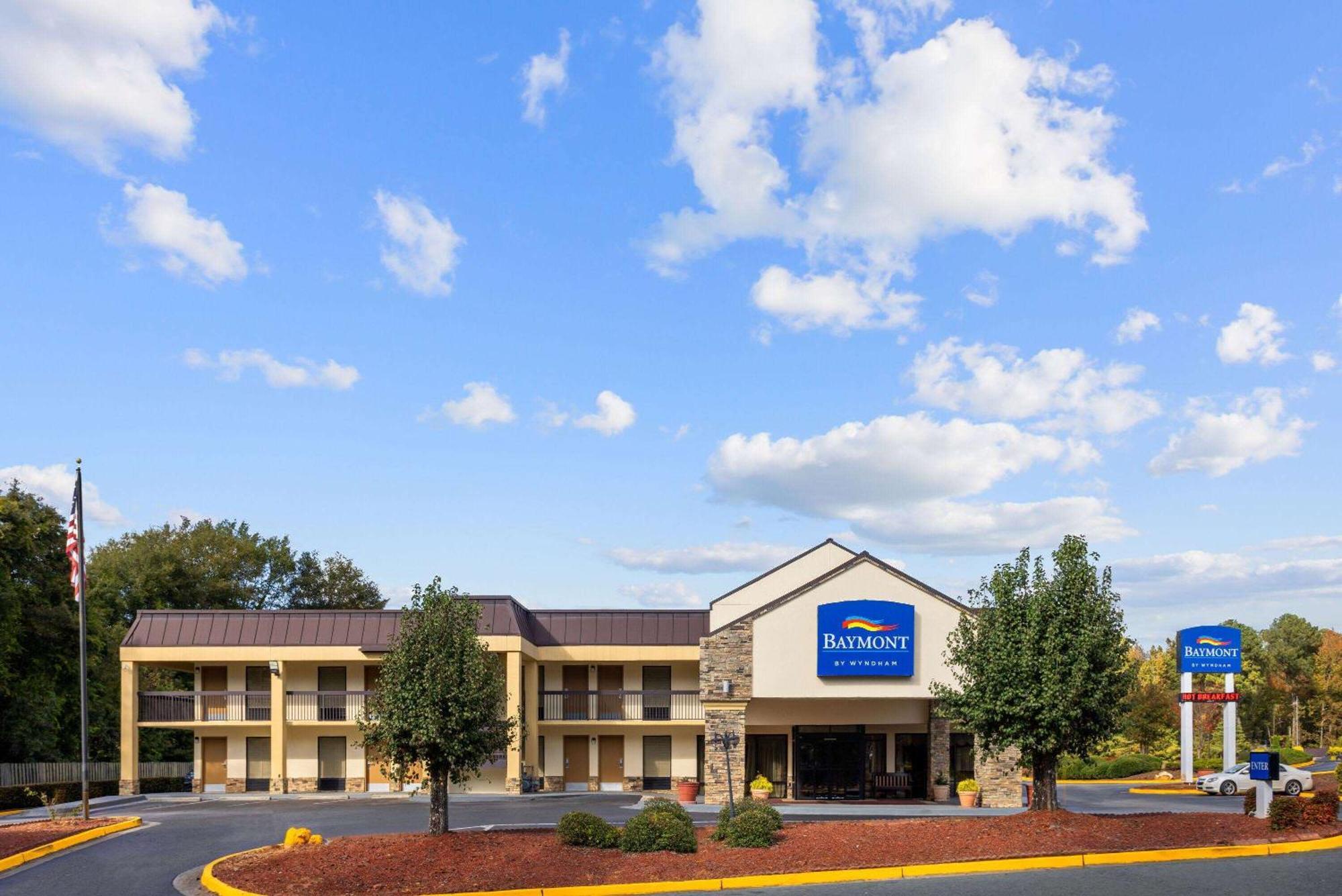Hotel Baymont By Wyndham Griffin Exterior foto