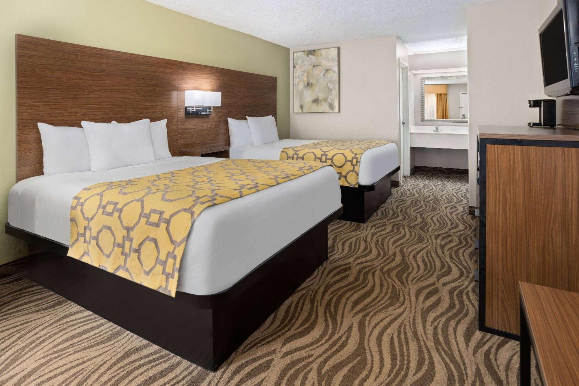 Hotel Baymont By Wyndham Griffin Exterior foto