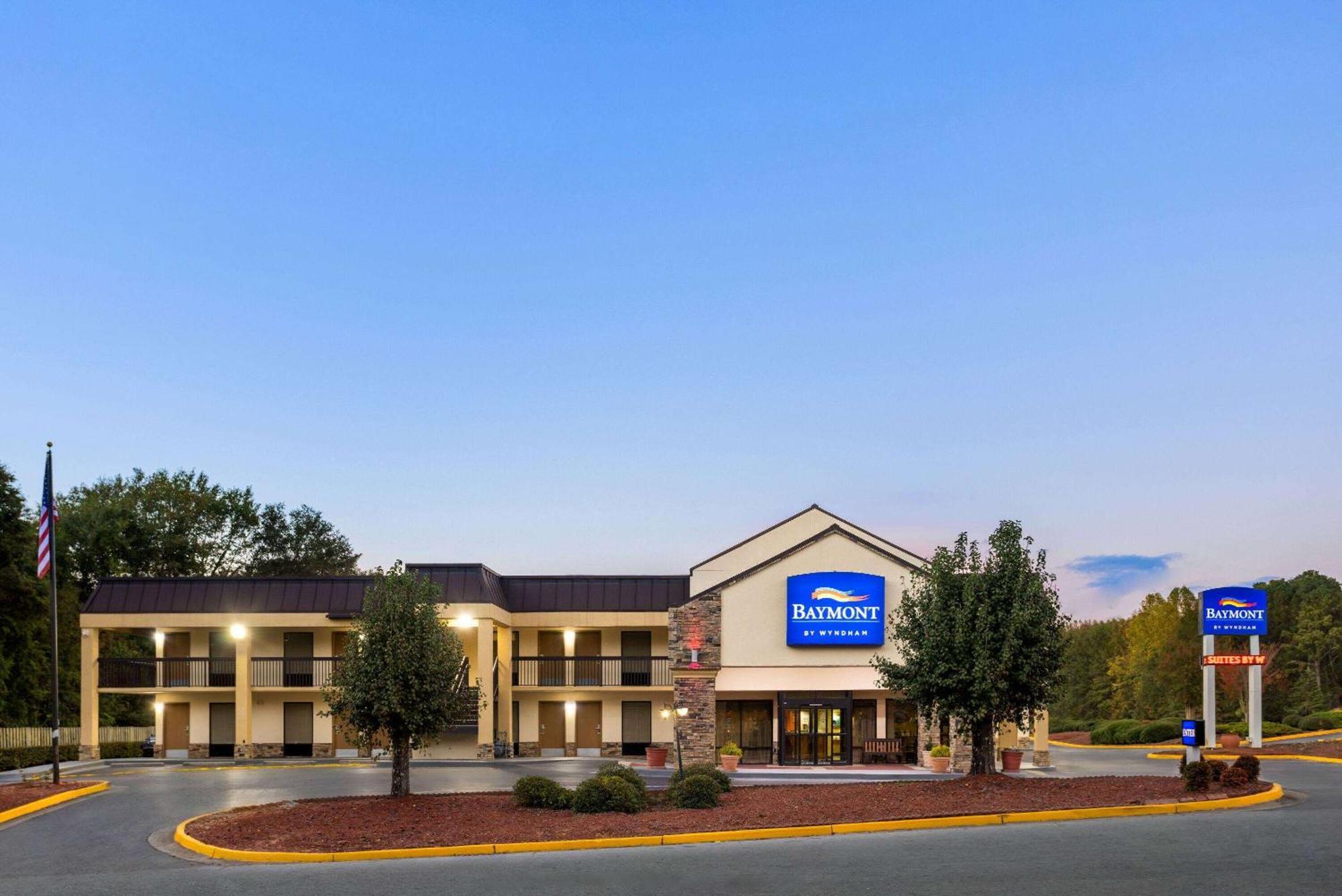 Hotel Baymont By Wyndham Griffin Exterior foto