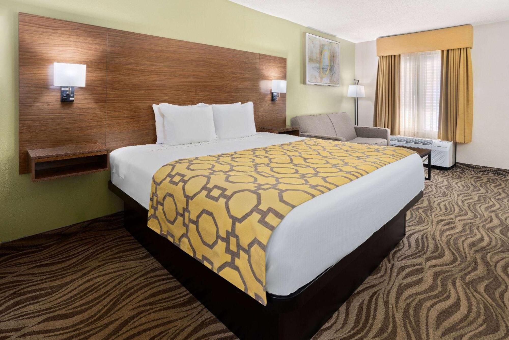 Hotel Baymont By Wyndham Griffin Exterior foto